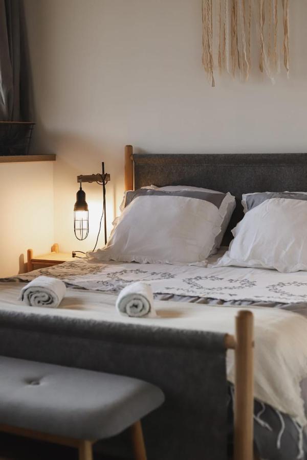 Aux Secrets D'Agathe Bed & Breakfast Plan  Exterior photo